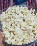 Popcorn (pakai wajan biasa, topping gula halus)