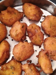 மரவள்ளிபோண்டா🧆😋 (Maravalli bonda recipe in tamil) செய்முறை முக்கிய புகைப்படம்