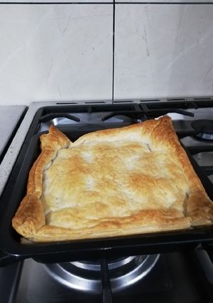 A picture of Chicken pot pie.