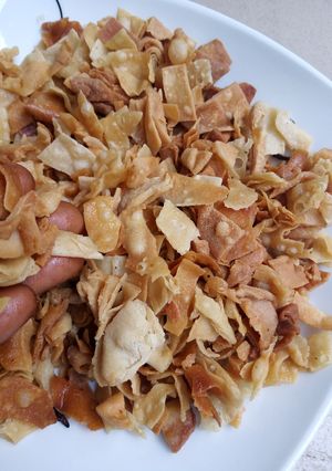 A picture of Samosa wrap crunch.