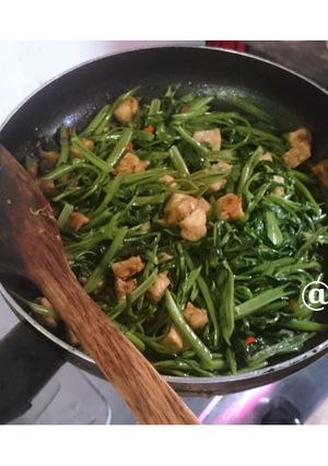 Foto resep Tumis kangkung tahu tempe