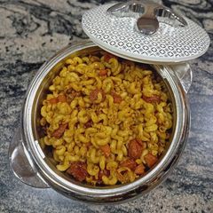 A picture of Savoury Mac and sausage.