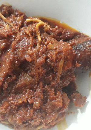 A picture of Pomo stew.