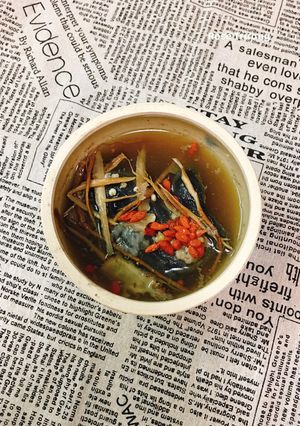 Hình của món Gà Ác Tiềm Thuốc Bắc.
