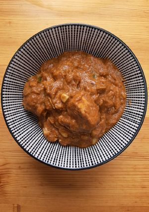 A picture of Fish curry.