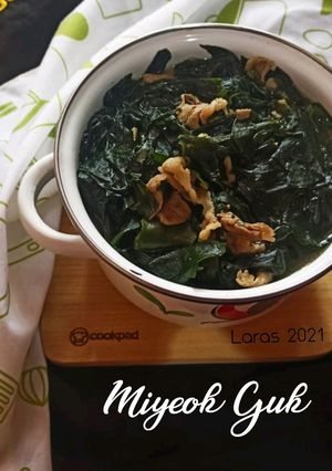 Foto resep Miyeok Guk
