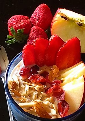 A picture of Overnight oats and fruits.