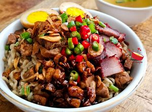 Foto resep Mie Keriting Medan (Daging Kecap Untuk Toping)