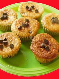 சாக்லேட் சிப் கப் கேக்(choco chip cup cake recipe in tamil) செய்முறை முக்கிய புகைப்படம்