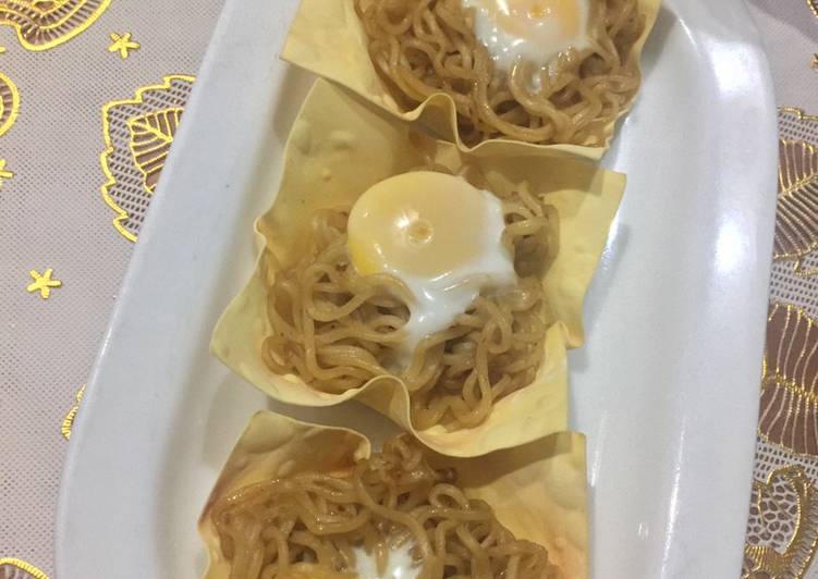 Cara Gampang Menyiapkan Pangsit Indomie Goreng Puyuh yang Enak