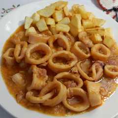 Una foto de Calamares Nizarda