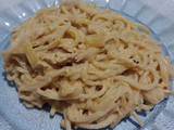 Fideos con salsa Alfredo sencilla