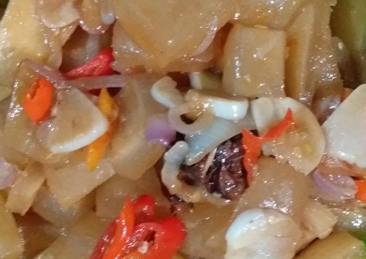 Cingur bumbu iris pedas