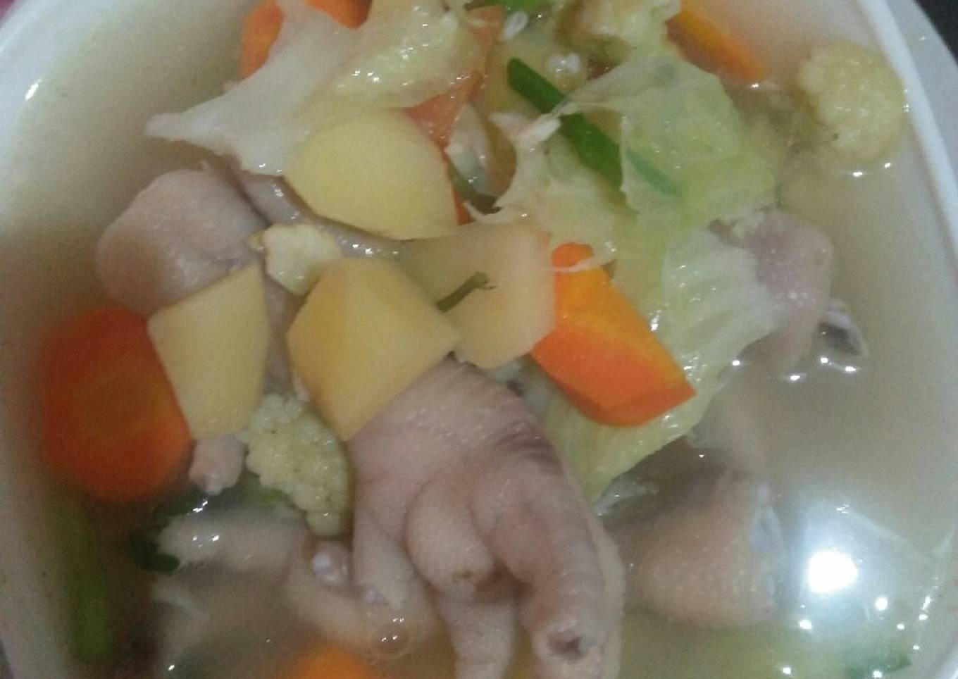 Sop kaki ayam