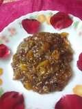 Kachche aam ki khatti mithi chutney 😊😊😊