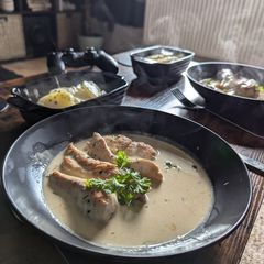 A picture of Dijon Chicken with Pommes Dauphinoises.