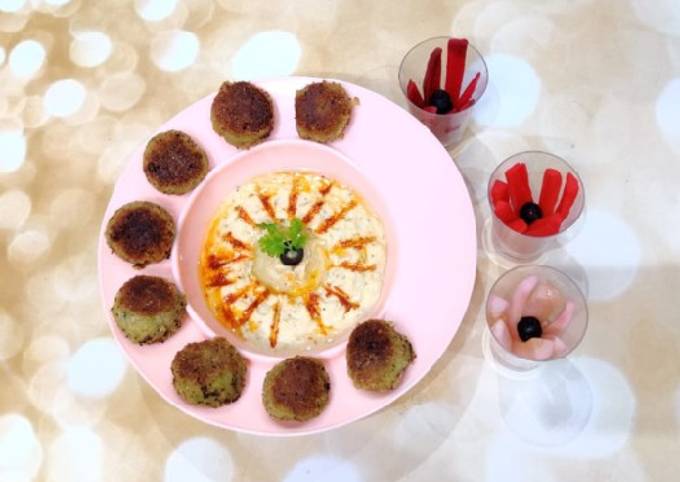 Recipe of Ultimate Crispy Falafel with Hummus