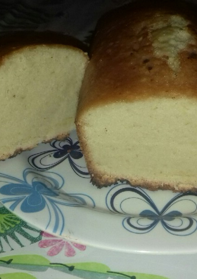 Una foto de Bizcocho de limón vegano