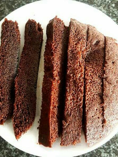 A picture of Two minutes chocolate and coconut cake.