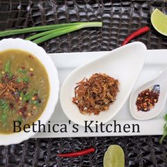A picture of Spring Onion Soup.