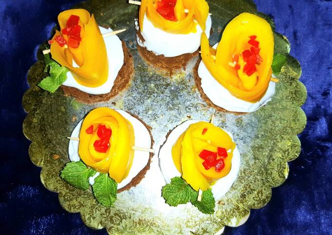 Recipe of Perfect Mango rose floating sandwich