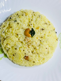 A picture of Ven Pongal.