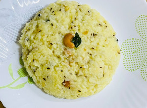 A picture of Ven Pongal.