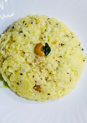A picture of Ven Pongal.