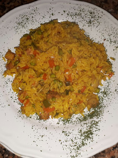 Una foto de Paella de verduras
