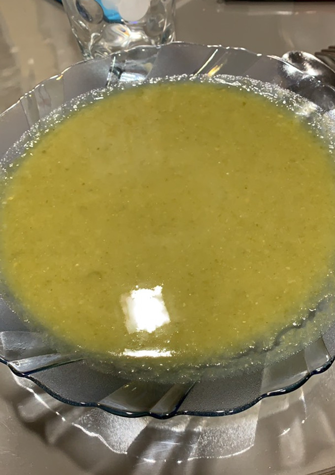Una foto de Puré de verduras con garbanzos