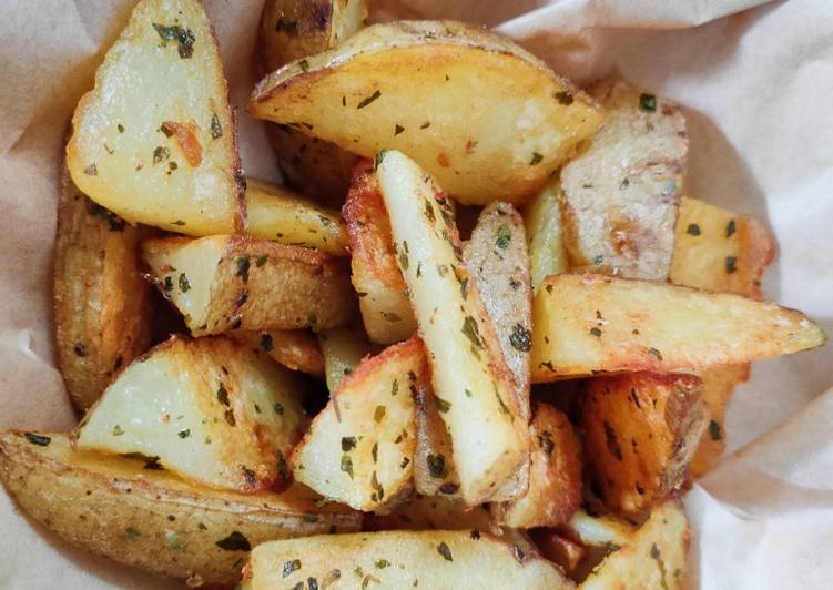 Cara Menyajikan Potato Wedges Panggang Teflon Anti Gagal