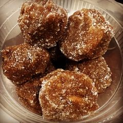 A picture of Sampalok Candy (Tamarind).