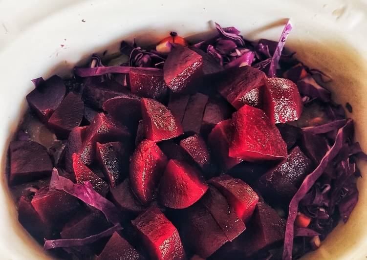 Simple Way to Prepare Quick Svetlana’s Borscht