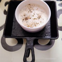 A picture of Homemade Ranch dressing.