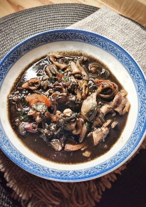 Foto resep Tumis Cumi Tinta Hitam