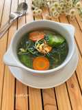 Sayur bening bayam komplit