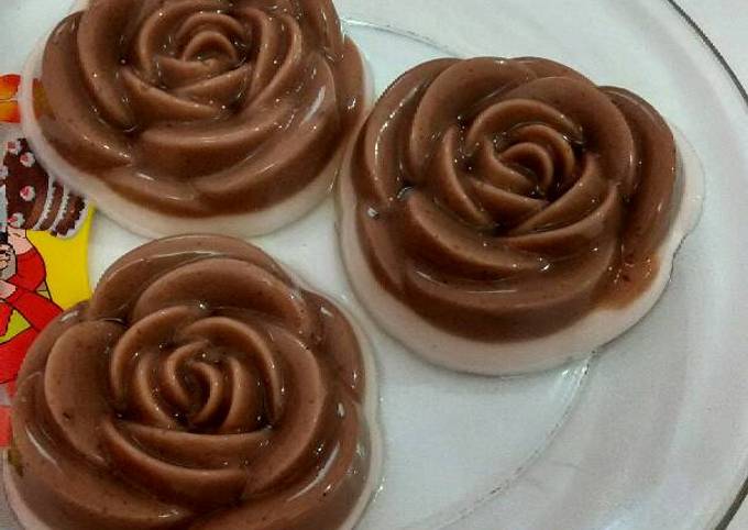 Bagaimana Menyiapkan Puding sutra coklat strawberry, Bikin Ngiler