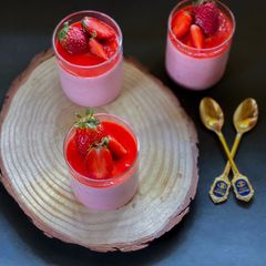 A picture of Strawberry Mousse.