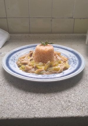 Una foto de Entomatado verde de setas