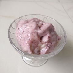 A picture of Frozen Banana and Blueberry Ice Cream.