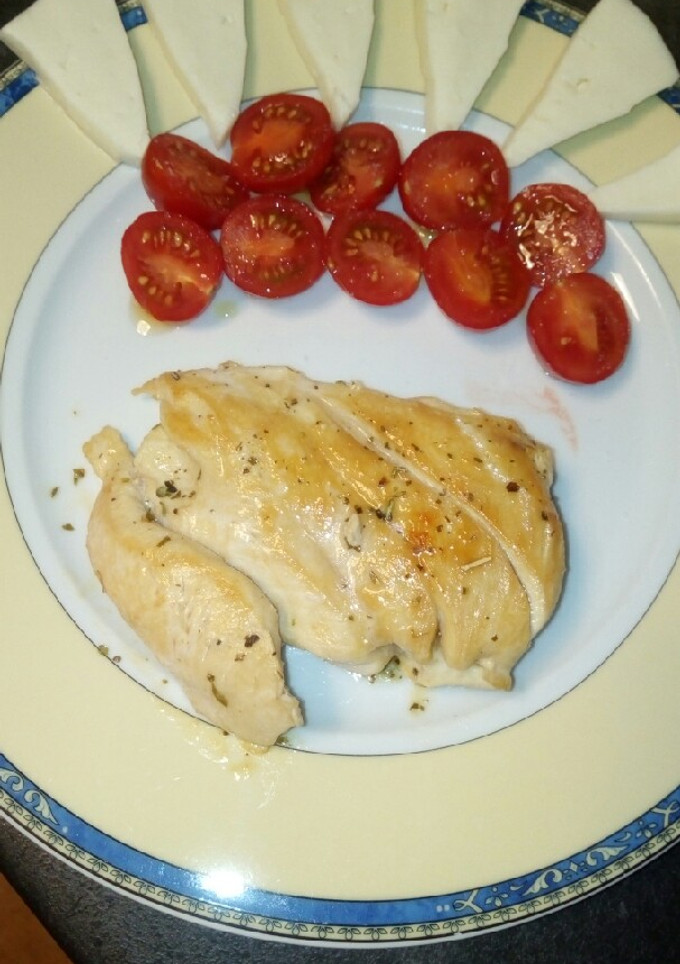Una foto de Pechuga a la plancha con limón 🍋