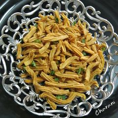 A picture of Rice Soya Sticks.
