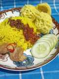 Nasi Daun Jeruk Kuning Gurih