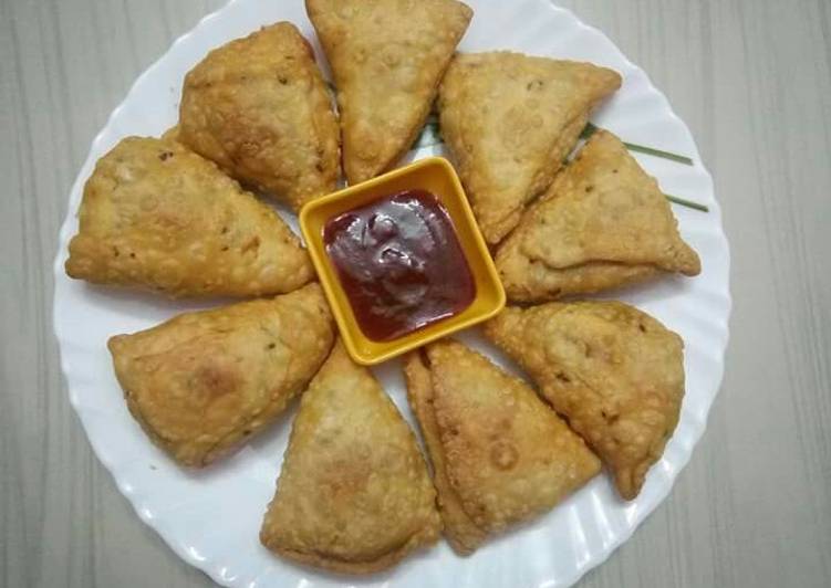 Steps to Make Any-night-of-the-week Samosa