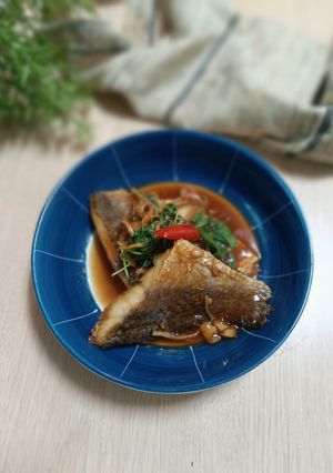 醬燒塔香鱸魚 的食譜成品照片
