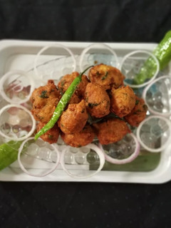 દાળવડા (dalvada recipe in Gujarati) રેસીપી મુખ્ય ફોટો