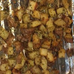 A picture of Roasted Parsley Potatoes.