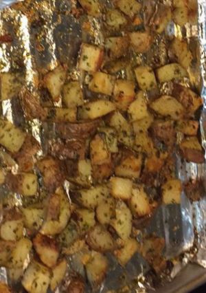 A picture of Roasted Parsley Potatoes.