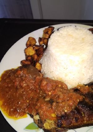 A picture of Rice and stew.