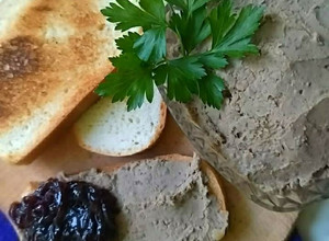 Фото Паштет из куриной печени.